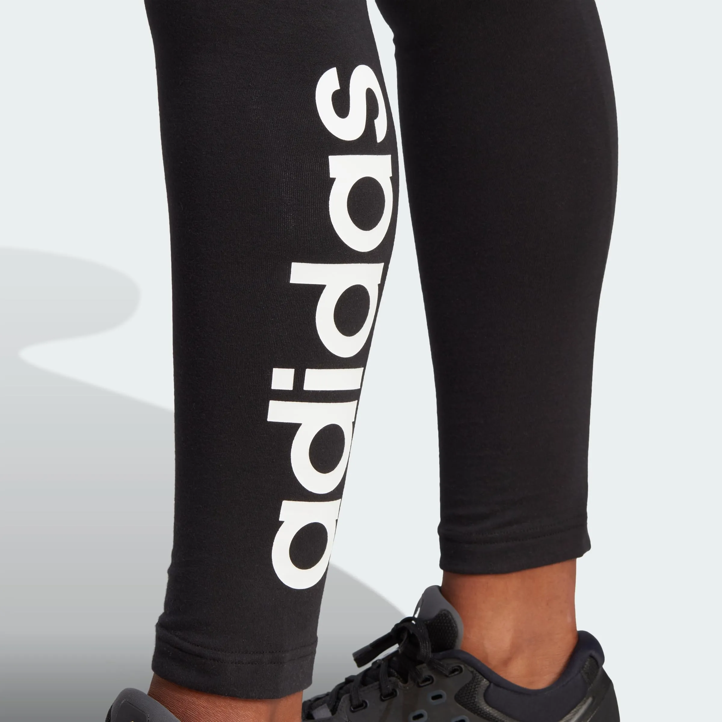 adidas Donna Essentials High-Waisted Logo Leggings, Black/White, L
