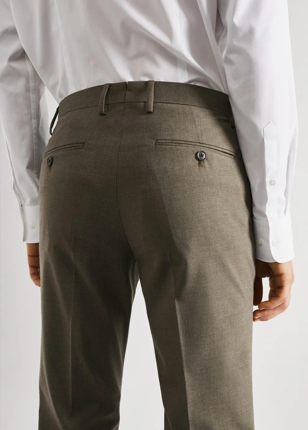 Pantaloni completo slim-fit tessuto comfort stretch
