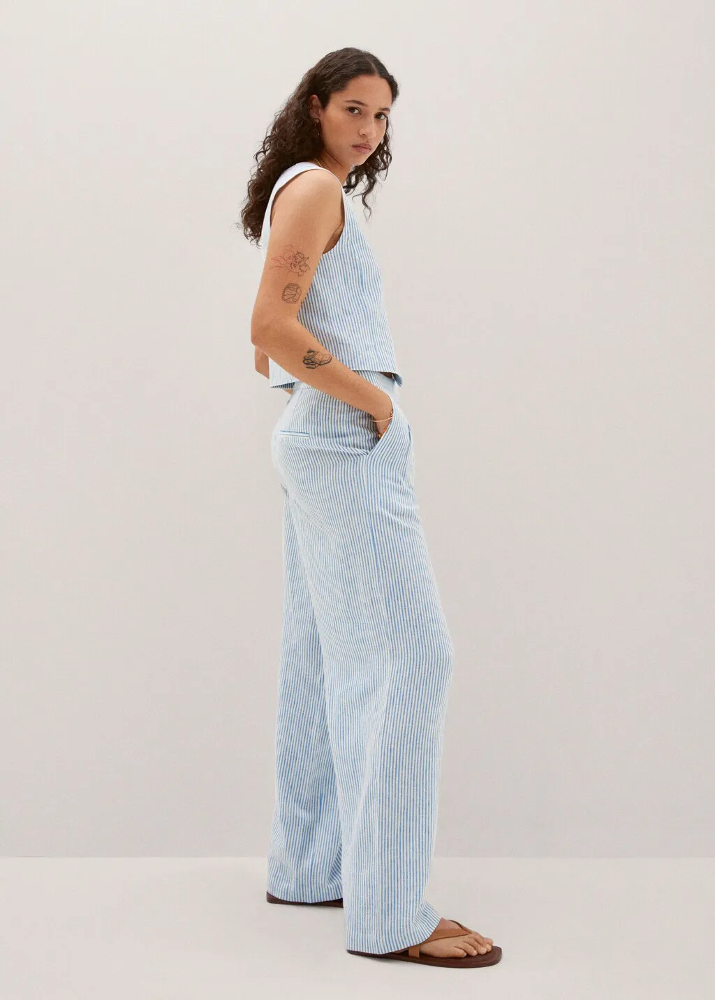 Pantaloni lino gessati