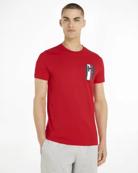 T-shirt rossa mezza manica con patch tricolore sul petto e logo H